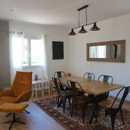 Familiale 160m2 A - Vue Sur Le Mont Faron Вилла