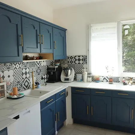 Вилла Familiale 160m2 A - Vue Sur Le Mont Faron Тулон