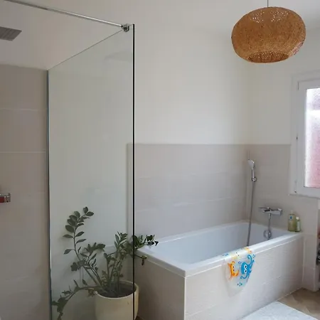 Вилла Familiale 160m2 A - Vue Sur Le Mont Faron *